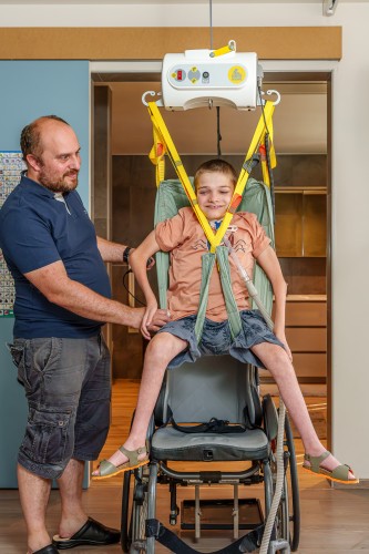 Portable ceiling motor with “tarzan” system - SureHands Patient lift hoist