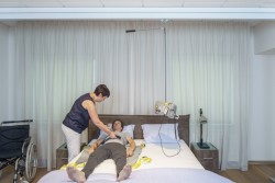 The Freedom Bridge - SureHands Patient lift hoist