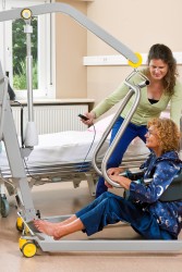 Mobile lift 1640 ; SureHands® Body Support - SureHands Patient lift hoist