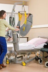Mobile lift 1640 ; Standard spreader bar - SureHands Patient lift hoist